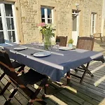 בית נופש Maison De Sur Seulles
