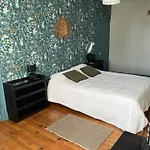 Maison De Sur Seulles בית נופש *