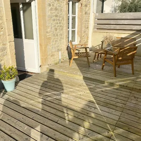 Holiday home Maison De Sur Seulles