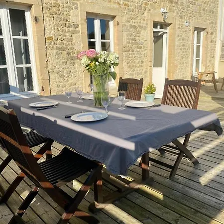 Holiday home Maison De Sur Seulles