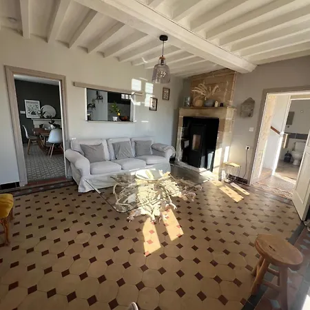 Maison De Sur Seulles *